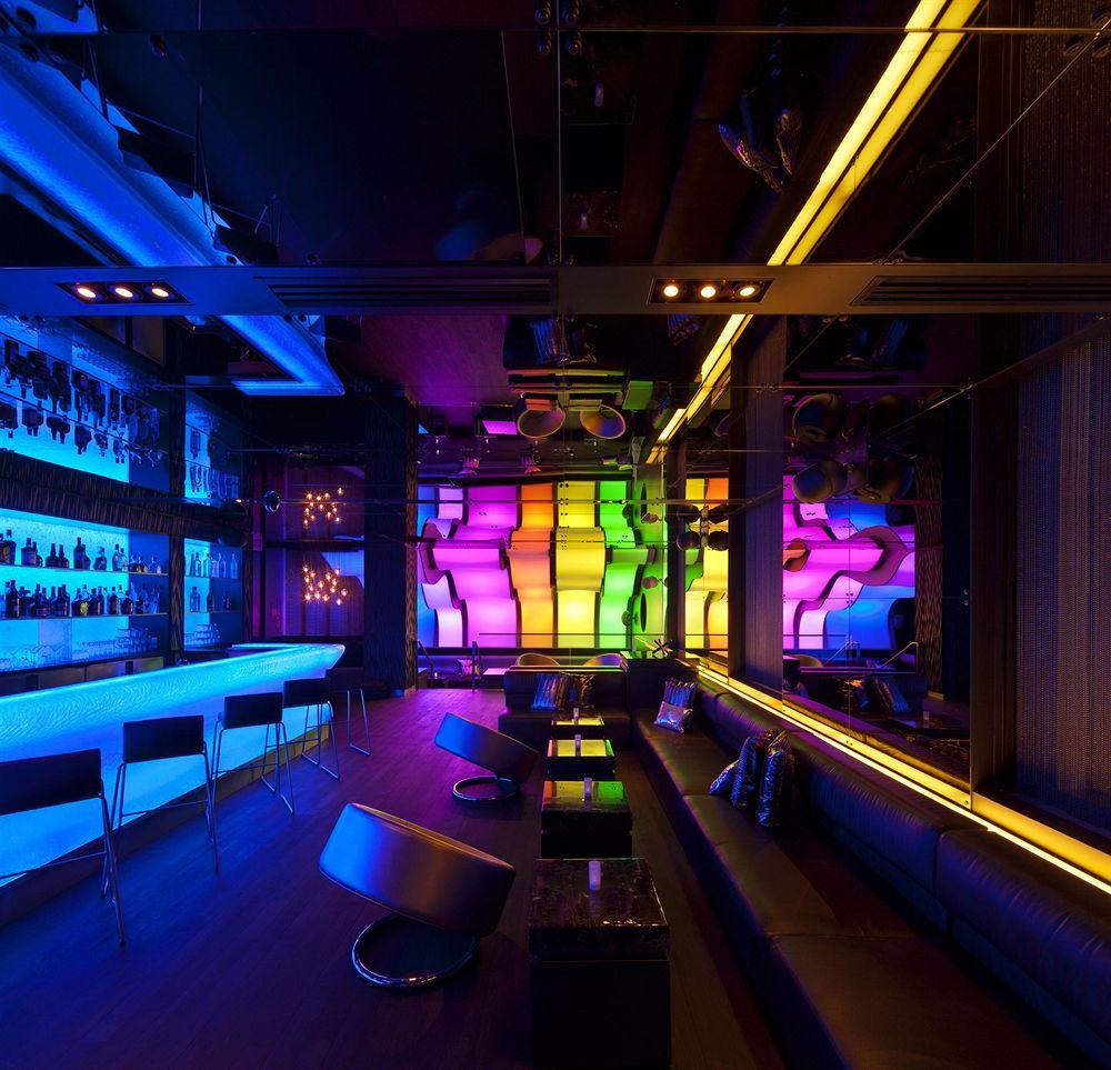 W Hotel Montreal