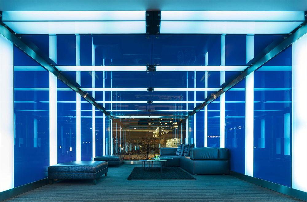 W 4* Montreal