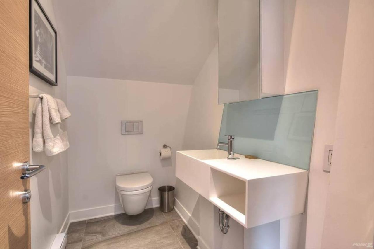 Apartment Stella Stays Stunning & Modern 2 Floor Penthouse Old Mtl Montreal