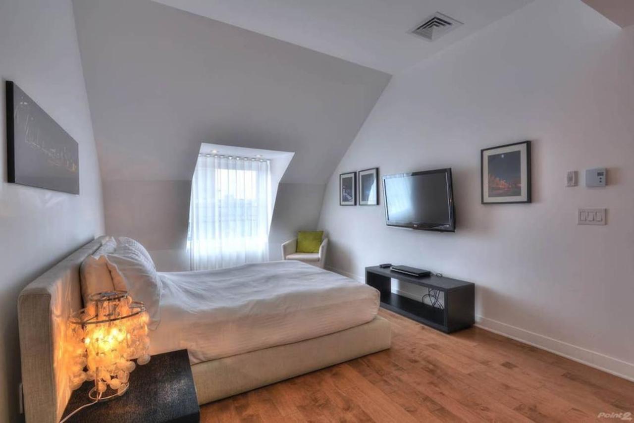 Apartment Stella Stays Stunning & Modern 2 Floor Penthouse Old Mtl Montreal