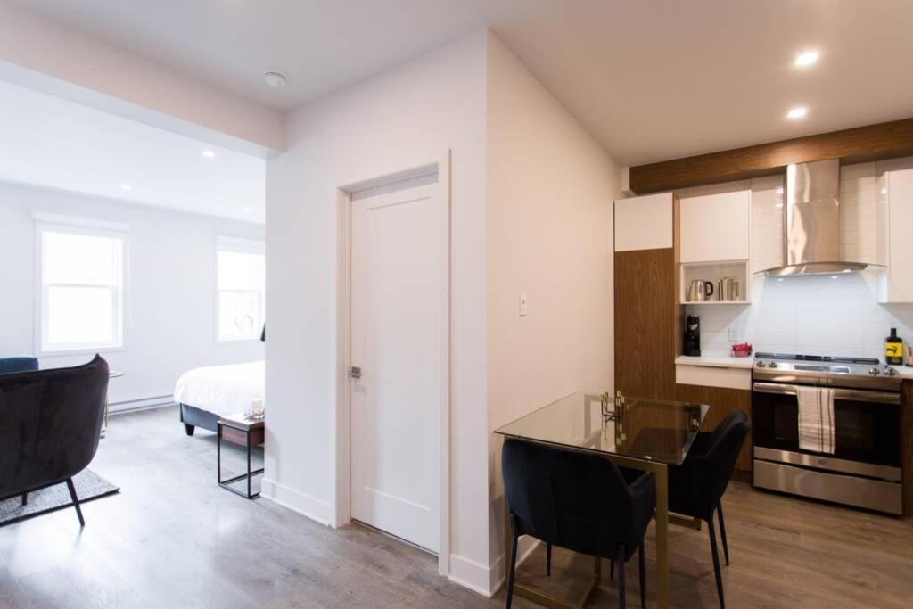 Live Like A Local In Superb Loft By Den