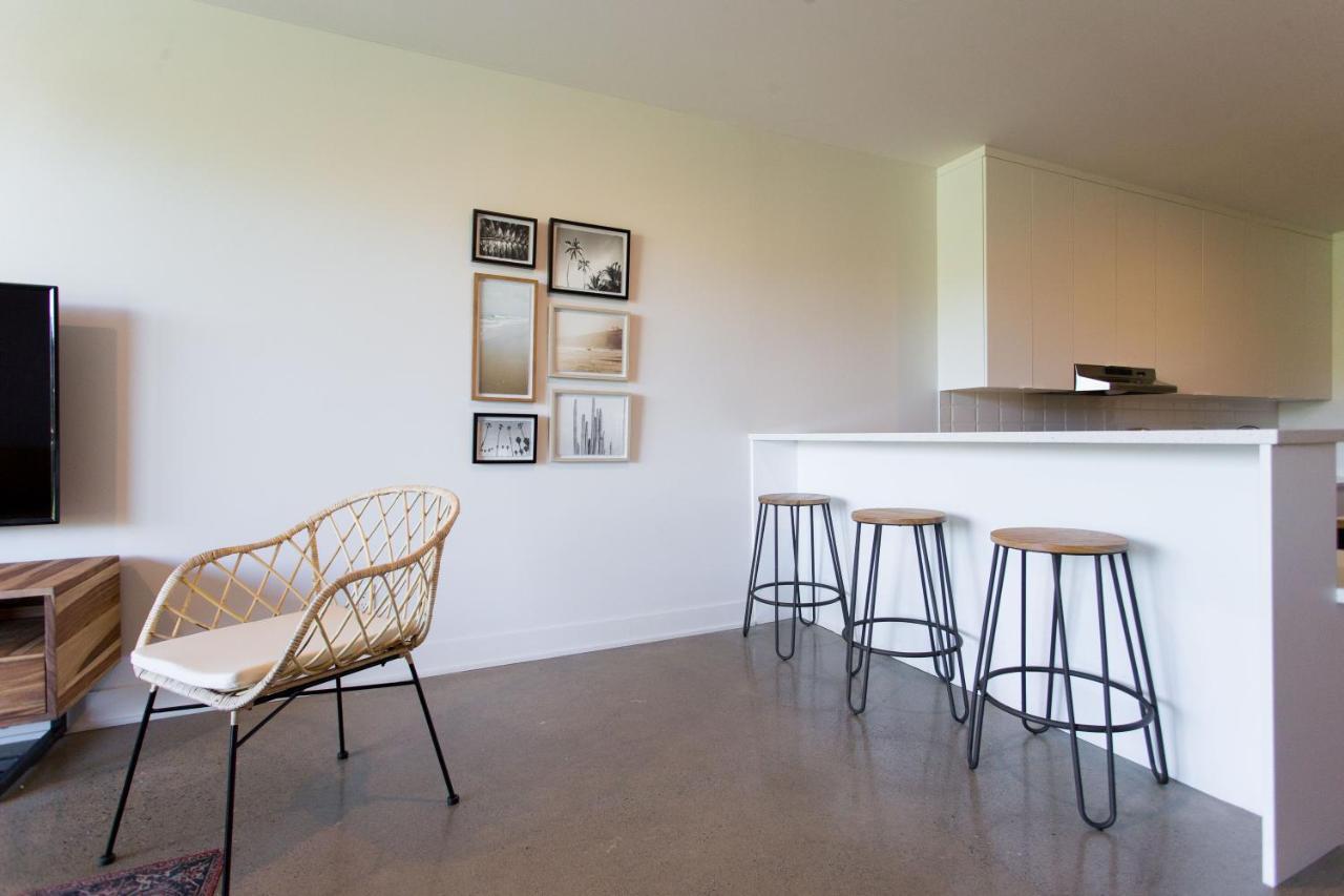 Huge & Swanky By Atwater Market By Den Stays * Montreal