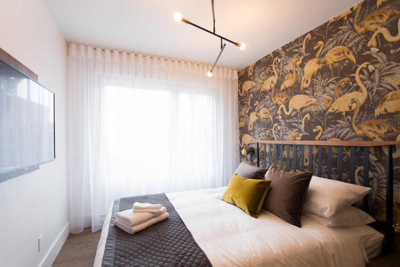 Fun & Funky Little Italy With Full Kitchen By Den Apartment Montreal