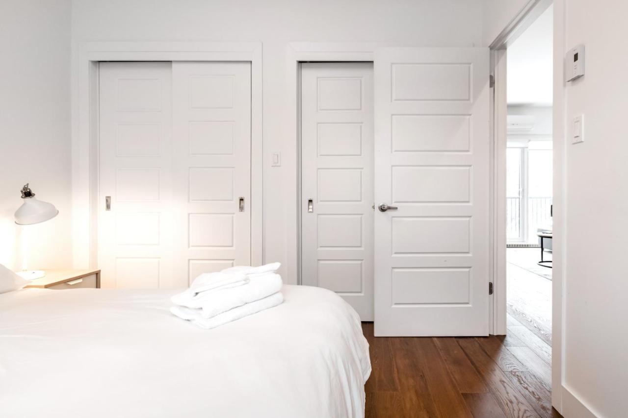 Hip, Stylish In Little Italy By Den Apartment