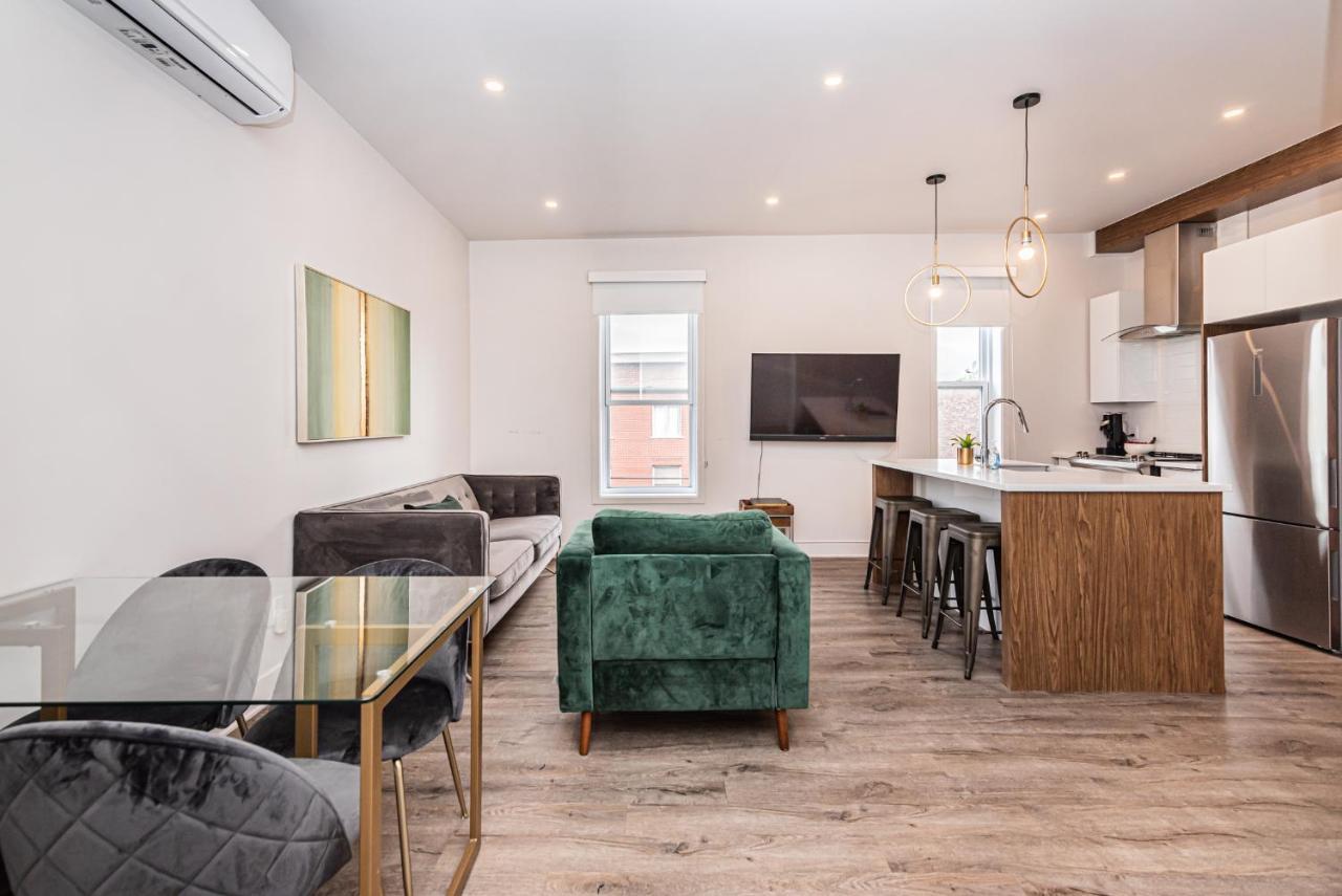 2 Bedroom Luxury In The Mile End By Den Apartment