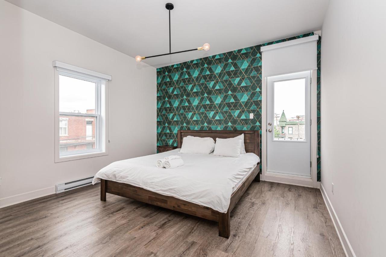 Apartment 2 Bedroom Luxury In The Mile End By Den Montreal