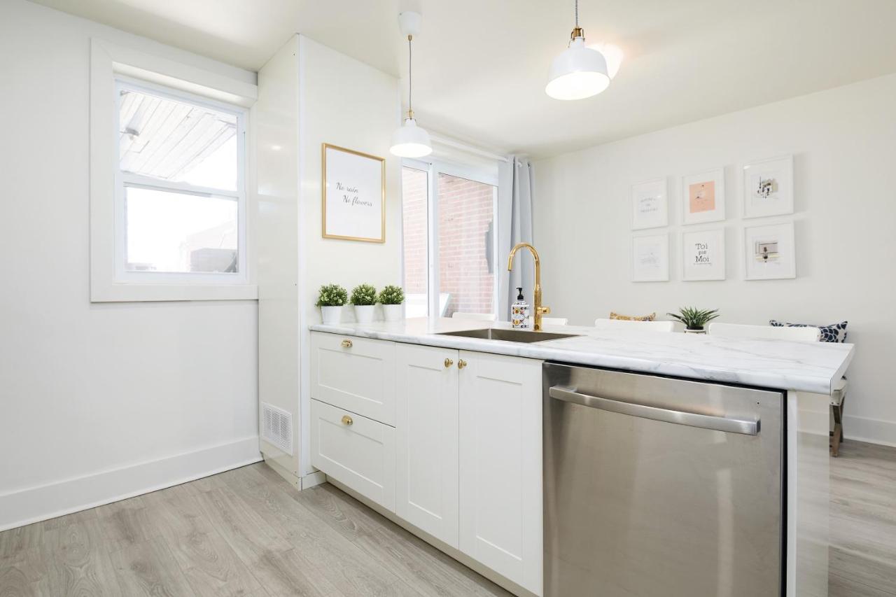 Bonjour Mtl Rosemont Chic 2br 2 Bath Patio Ac