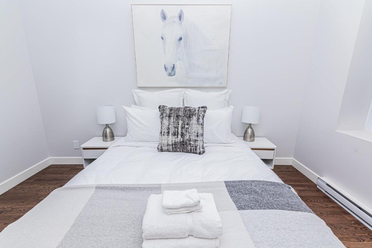 Vast And Perfectly Located 3 Bedroom Flat By Denstays Apartment *