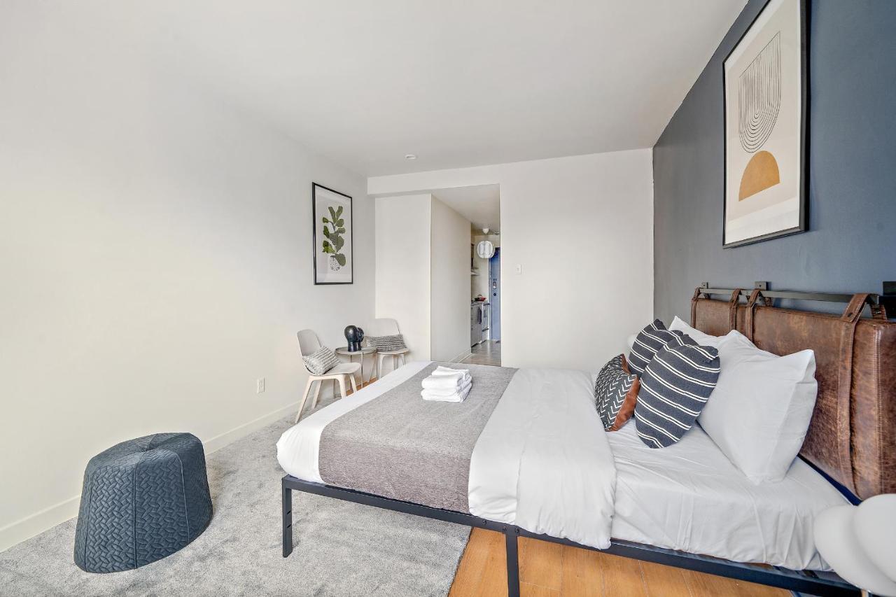 Hutchison By Restavio Apartment Montreal