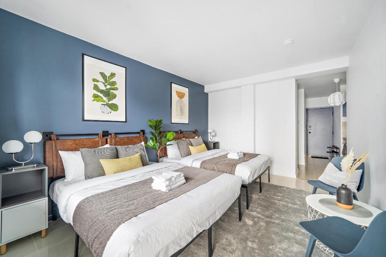 Apartment Hutchison By Restavio Montreal