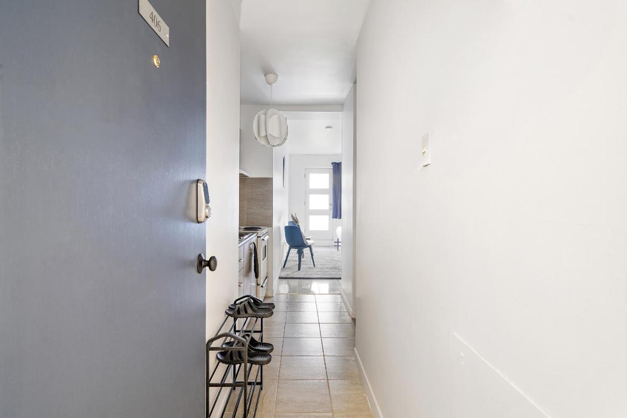 Hutchison By Restavio Montreal