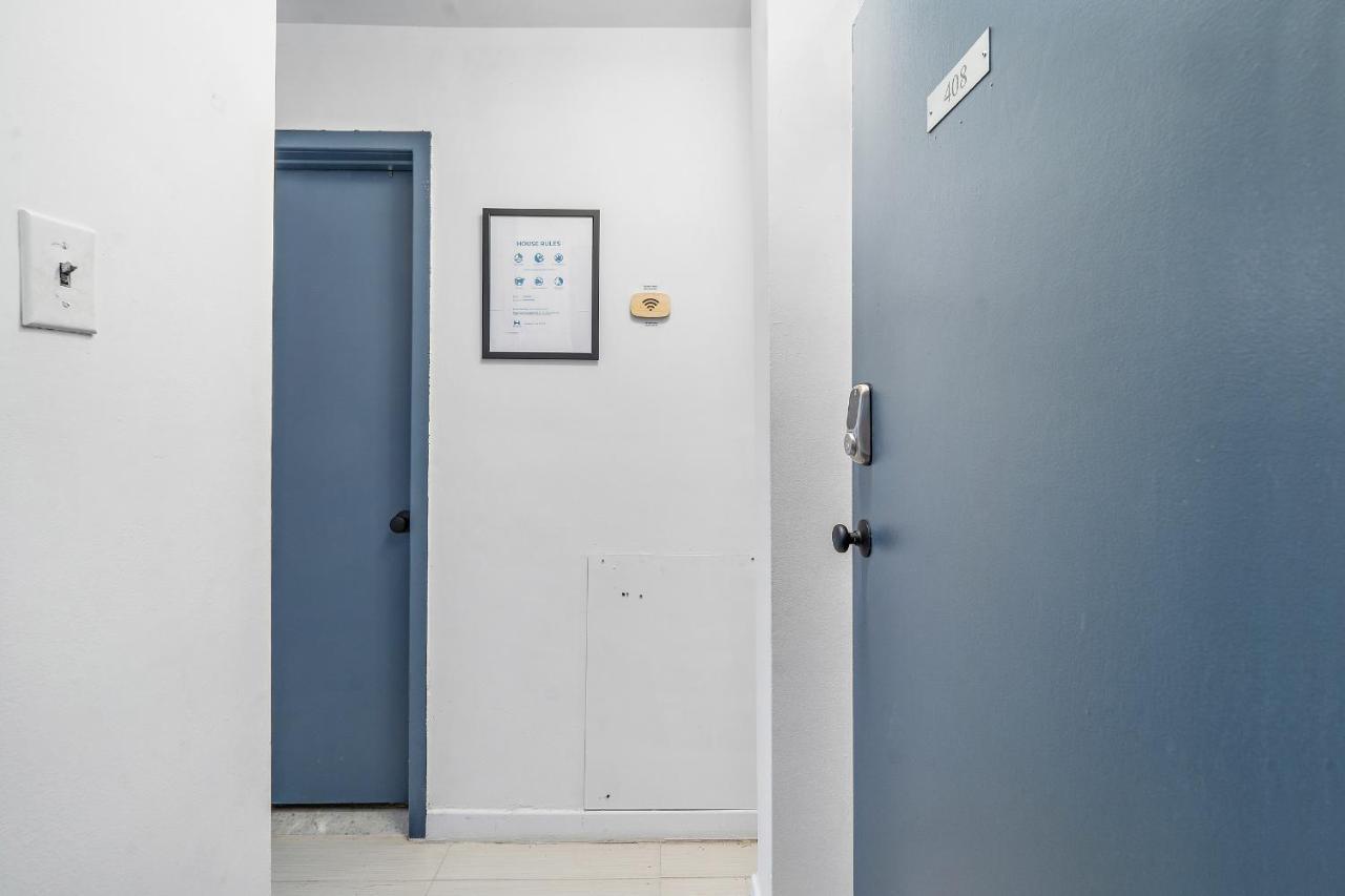 Hutchison By Restavio Apartment