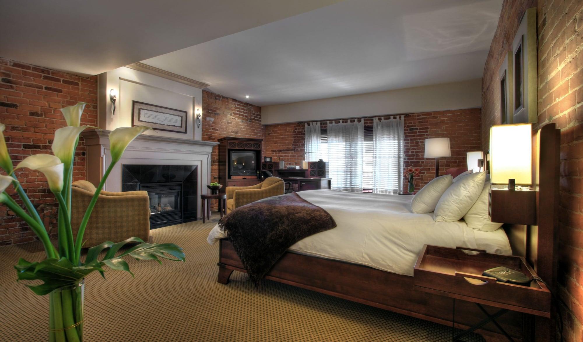 Nelligan 4* Montreal