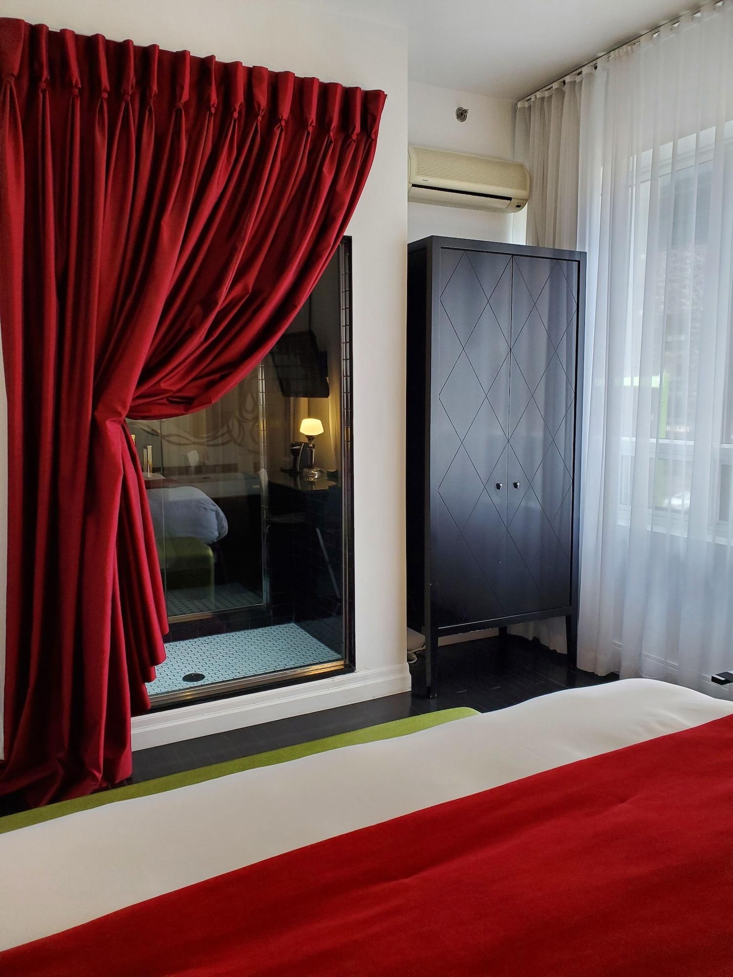 Chez Swann 4* Montreal