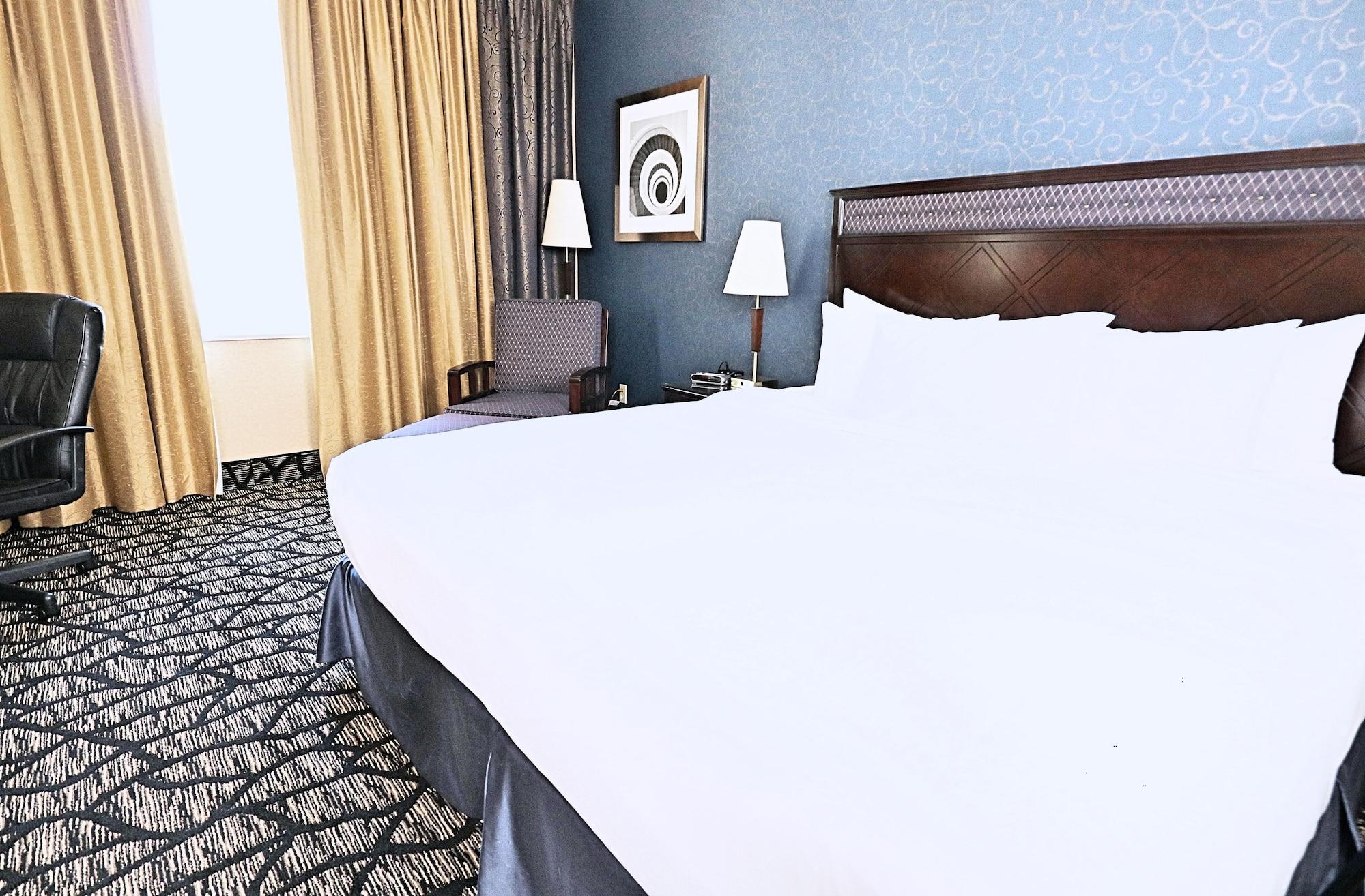 Empire 4* Montreal