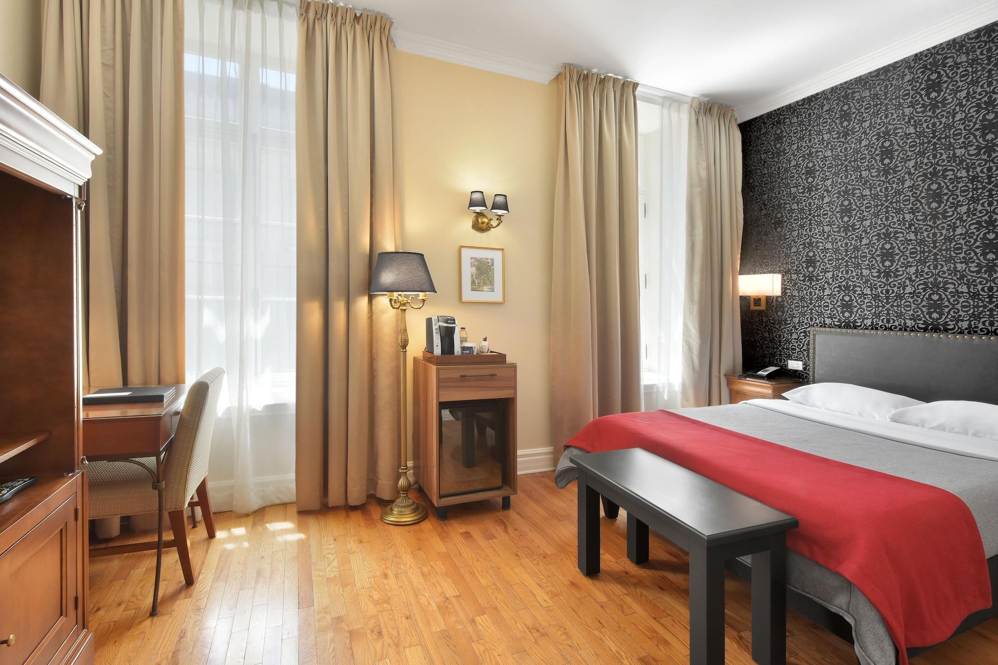 Hotel Bonaparte Montreal