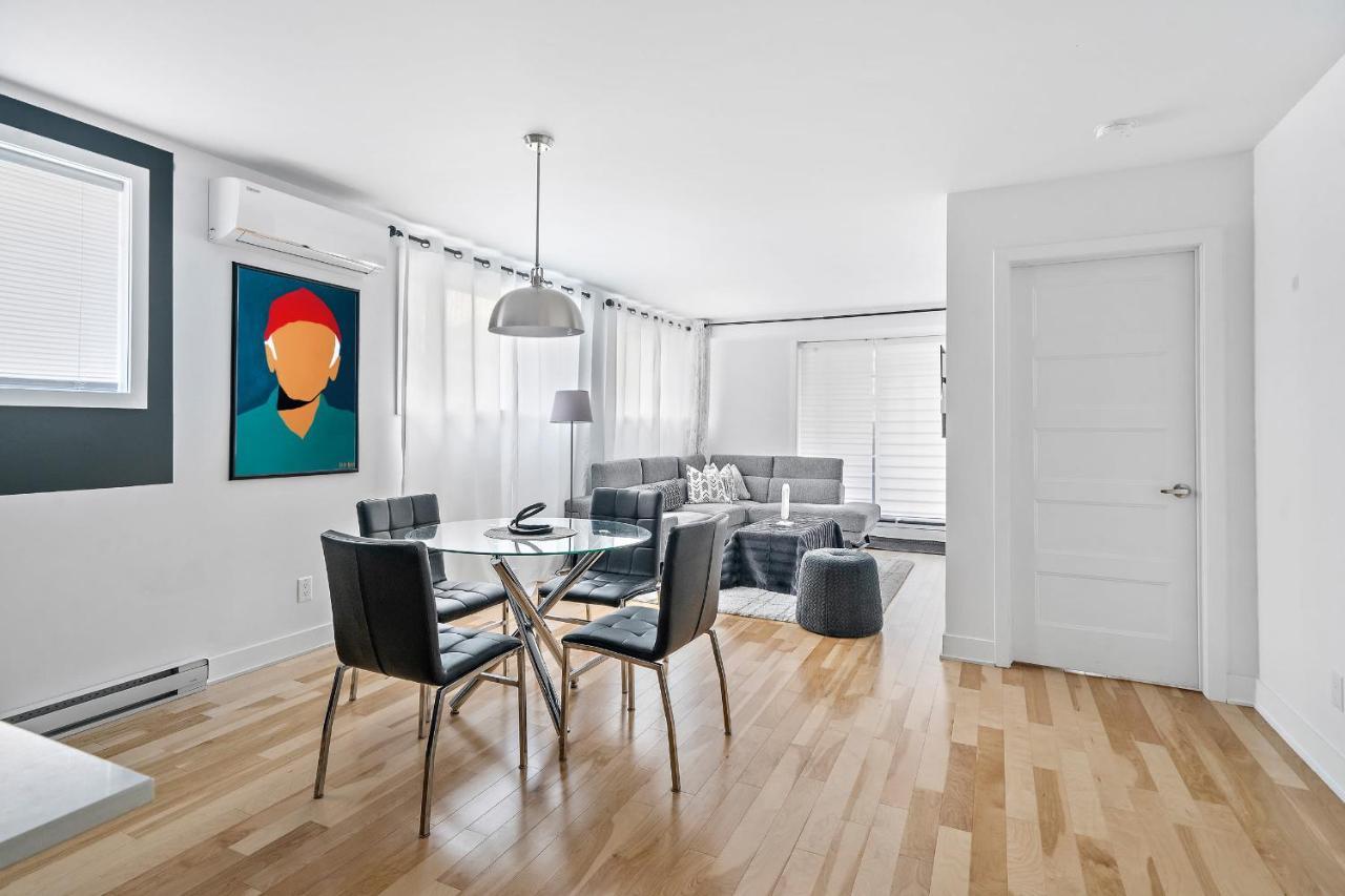 Brand New Contemporary 2-bedroom Holiday home *