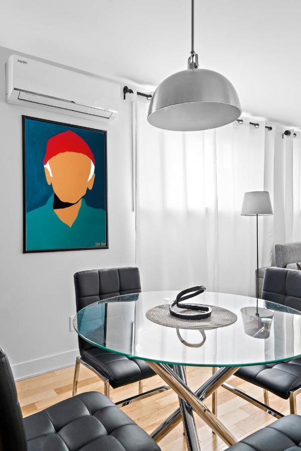 Brand New Contemporary 2-bedroom Holiday home Montreal