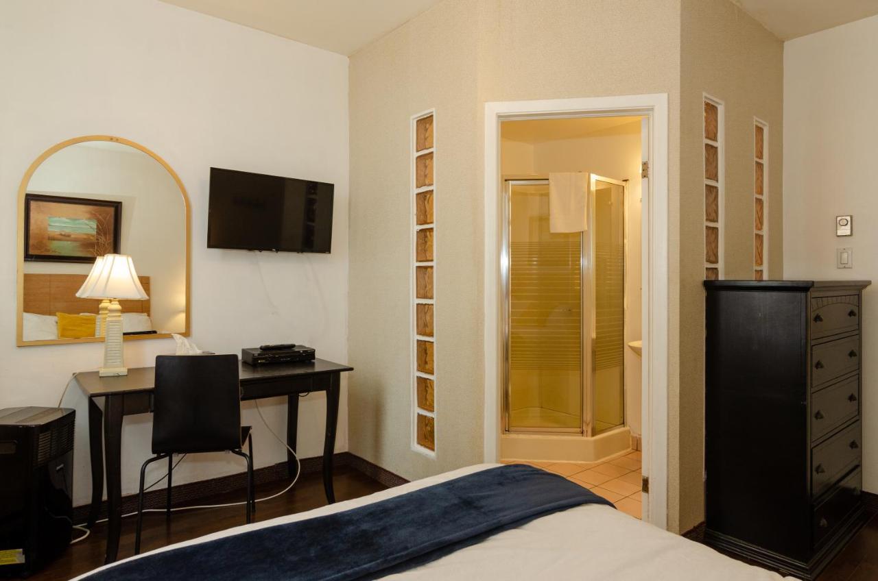 Hotel Dorion Montreal