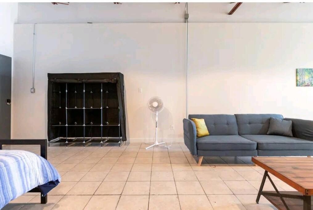 No2 Plaza St-hubert Metro Jean-talon Jarry Parc Apartment *