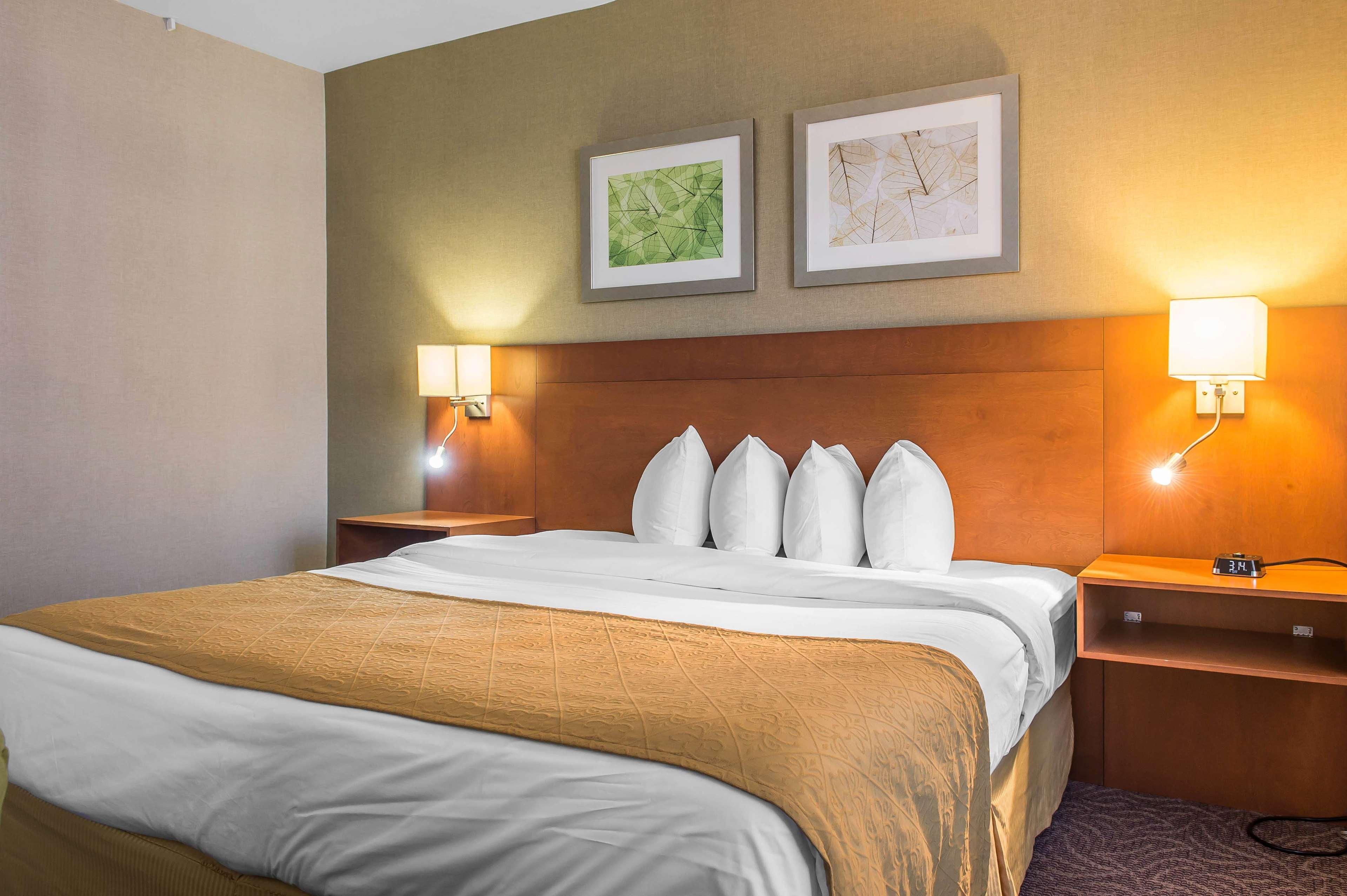 Ramada Plaza By Wyndham 3*