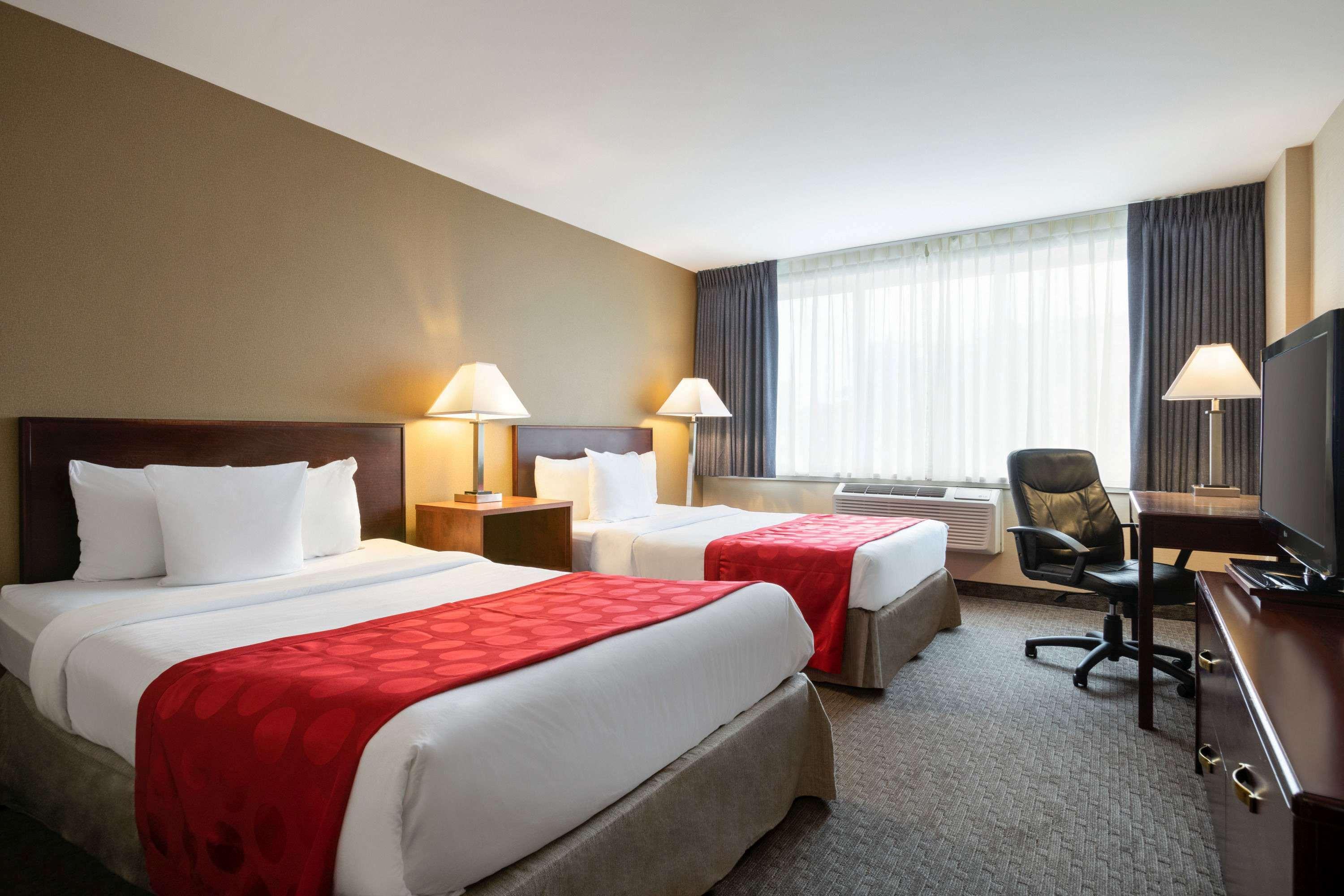 Ramada Plaza By Wyndham