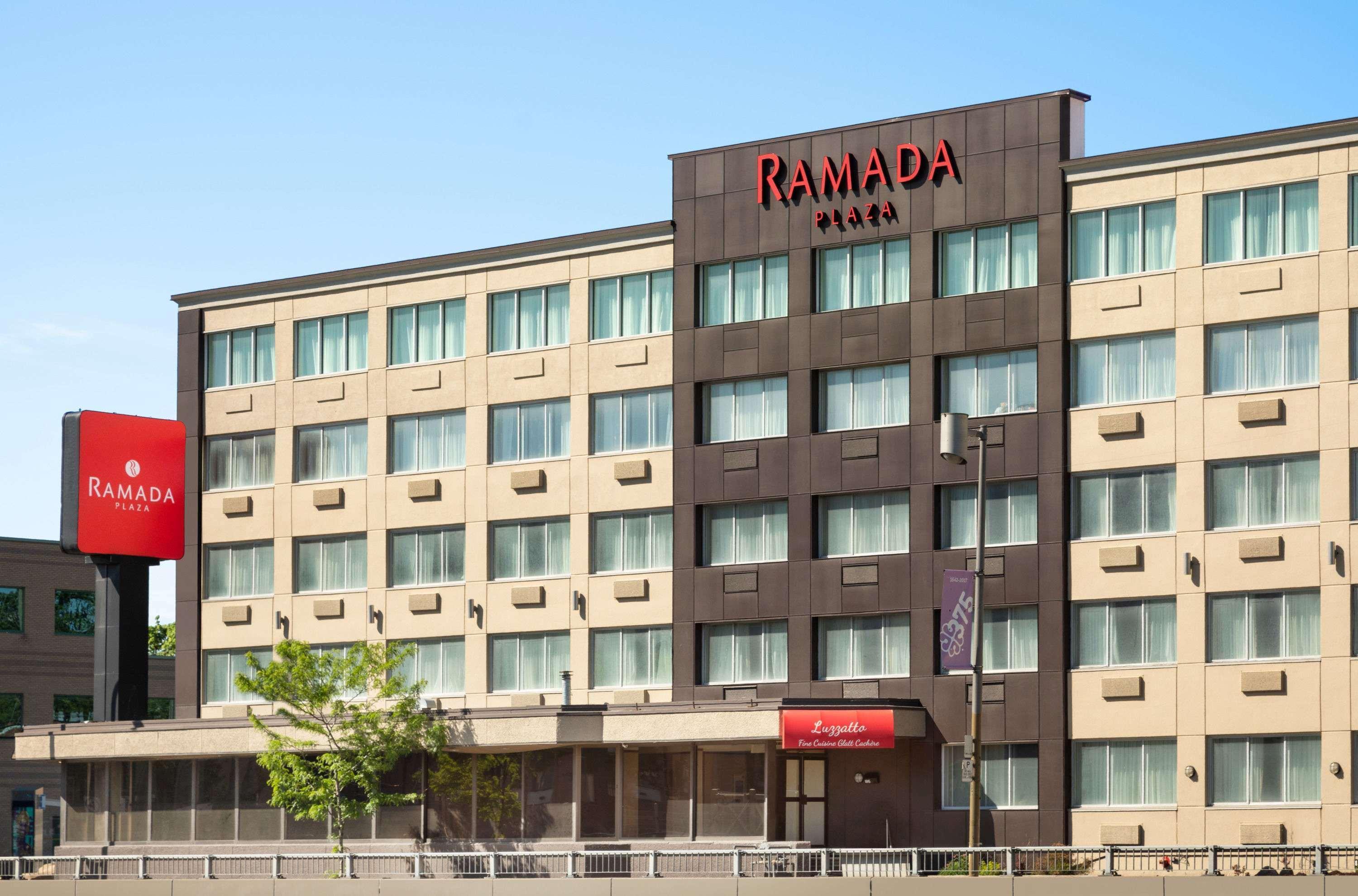 Hotel Ramada Plaza By Wyndham Montreal