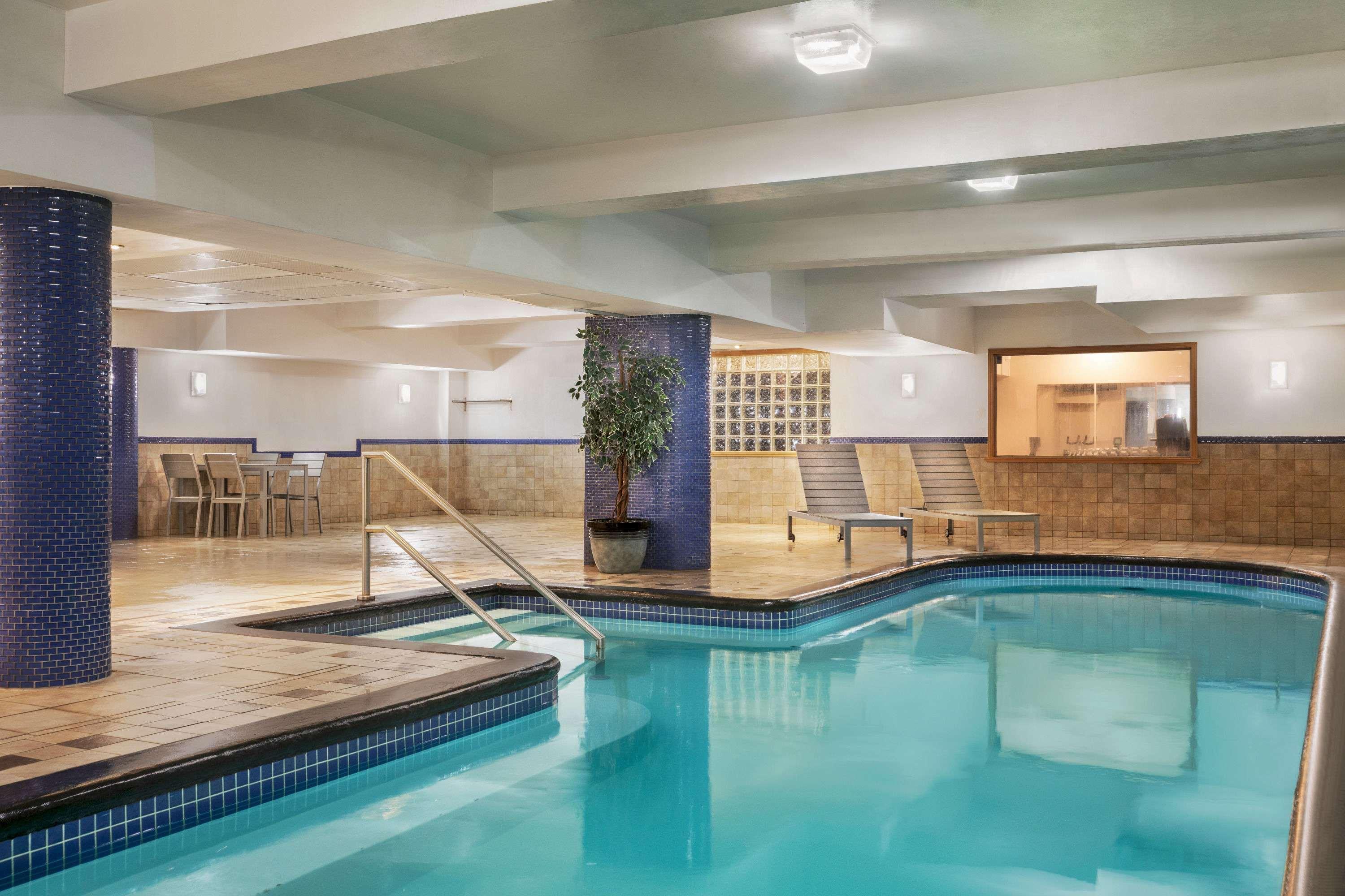 Ramada Plaza By Wyndham 3* Montreal
