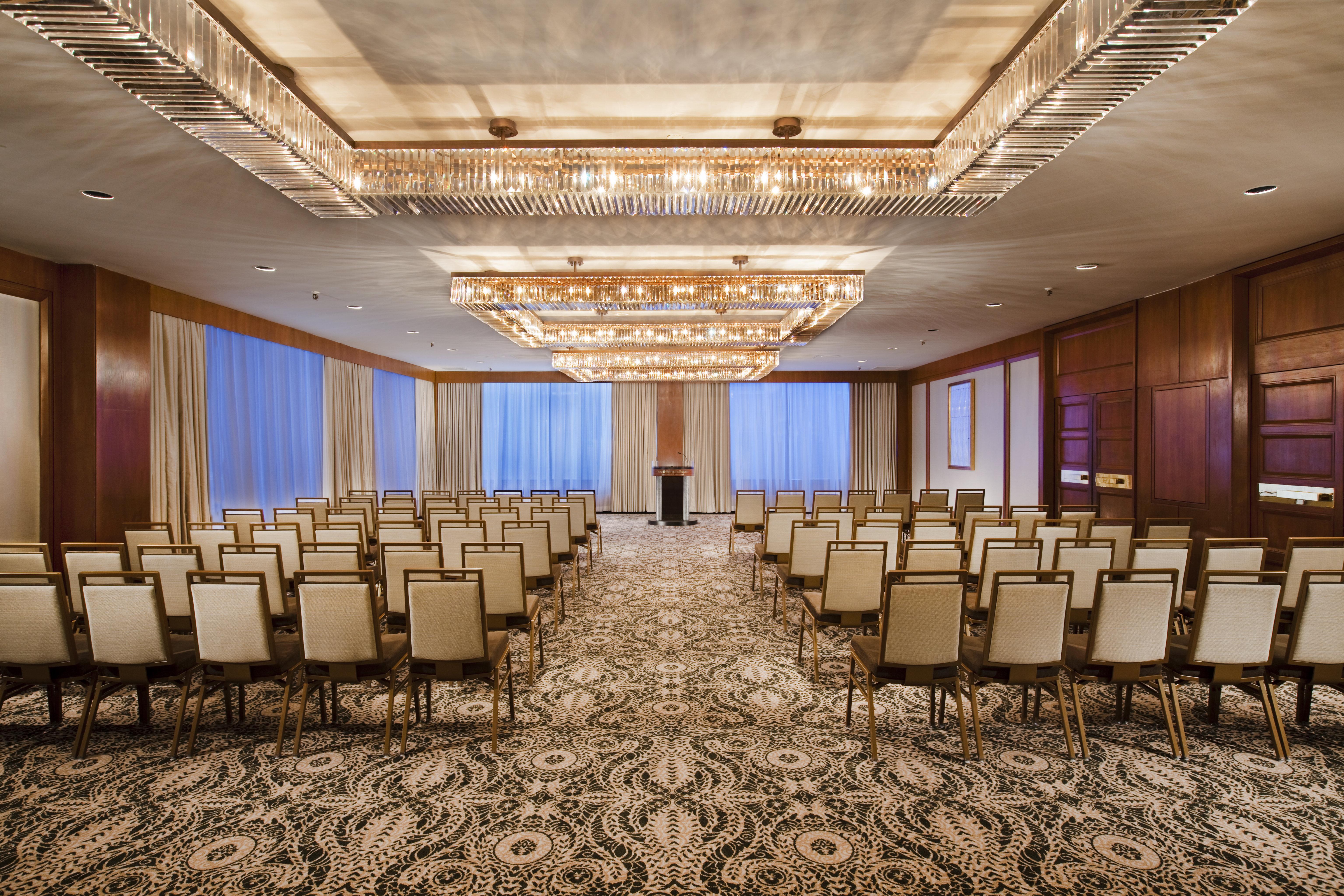 Omni Mont-royal 4*