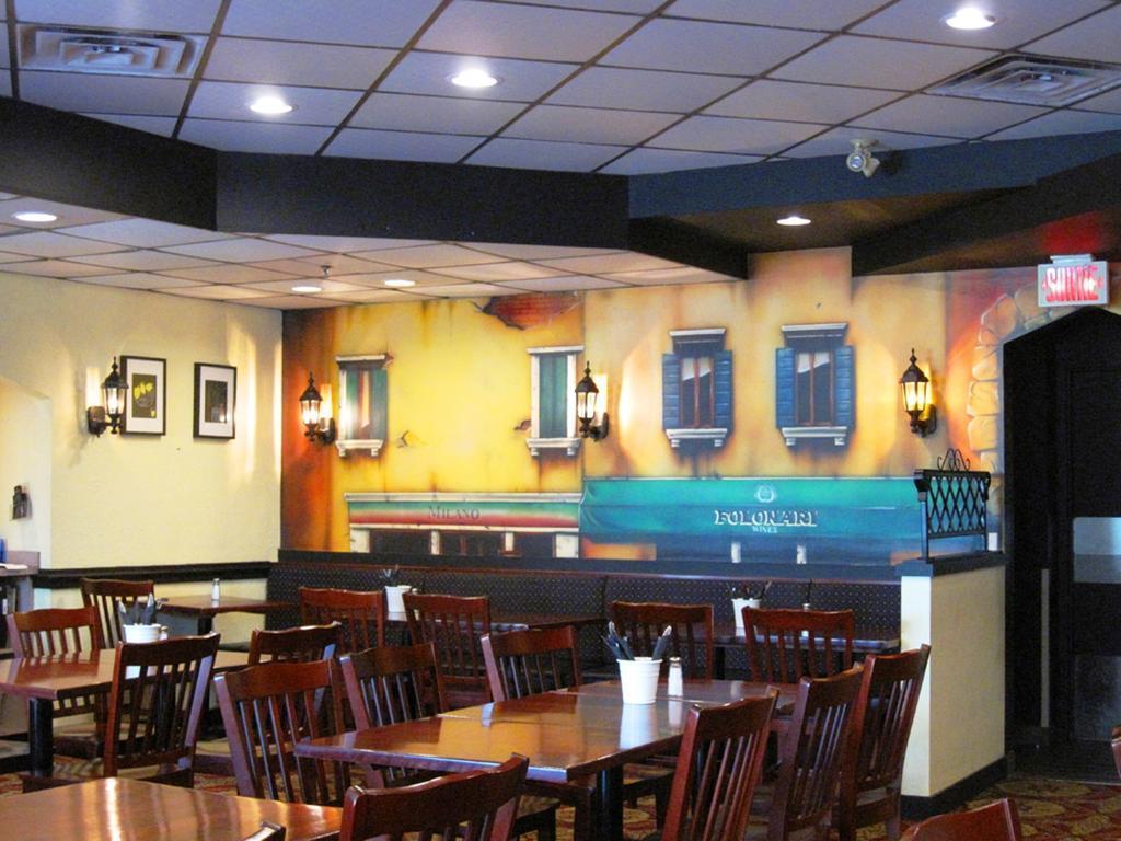 Quality And East Hotel Montreal