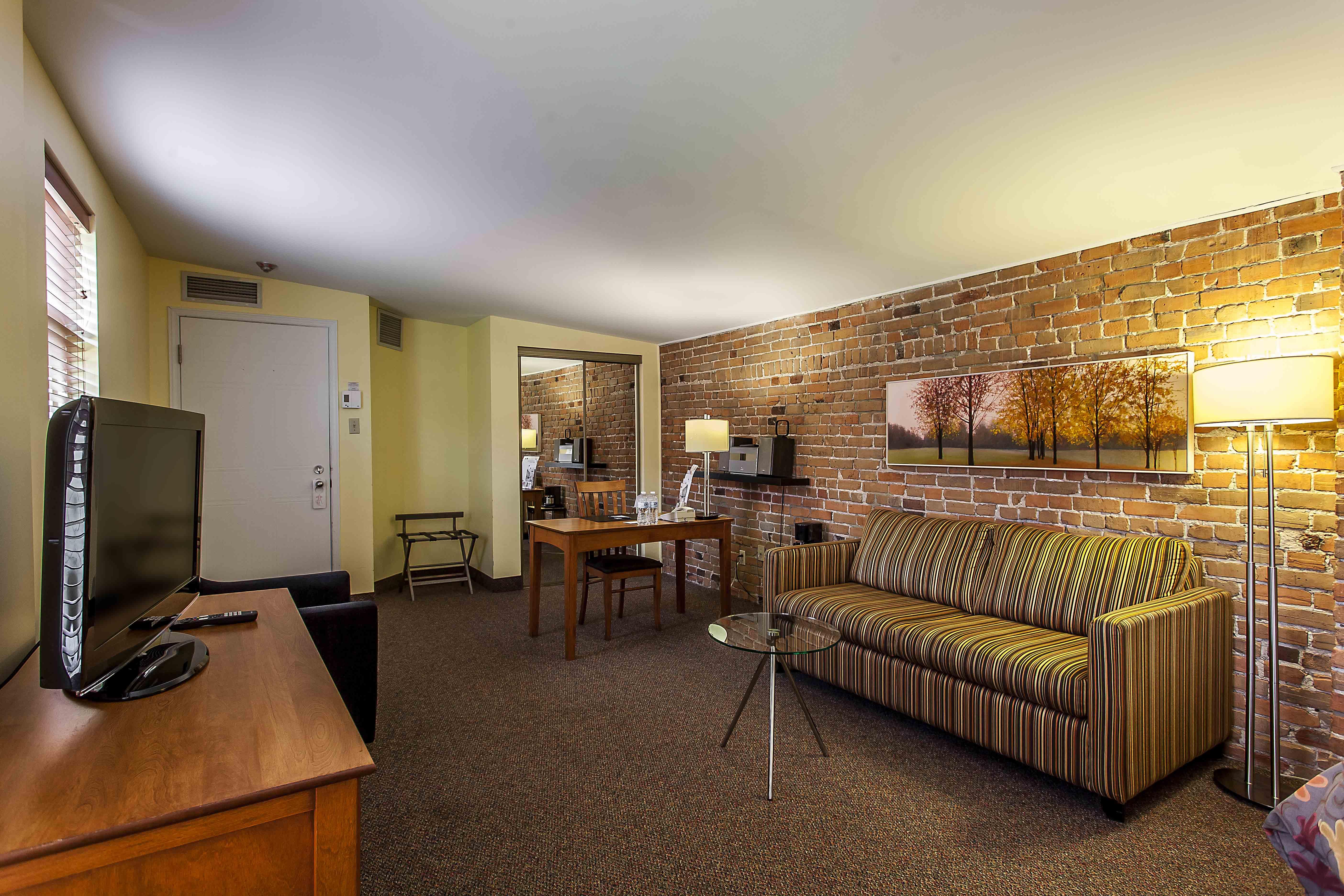 De La Fontaine Inn 3*