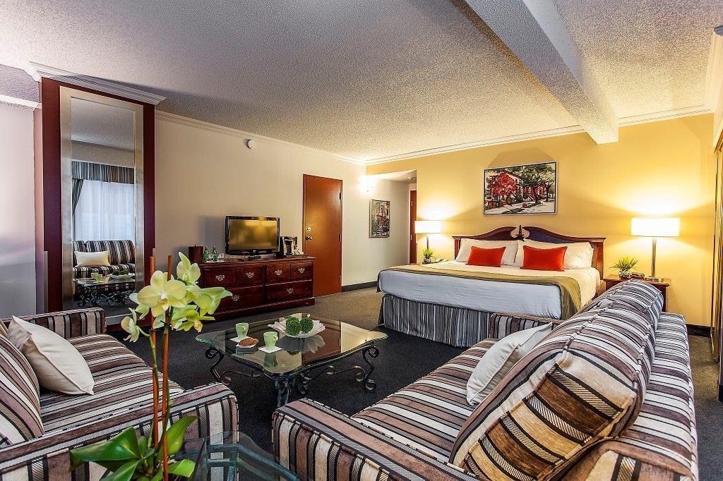 Le Nouvel Hotel 4*