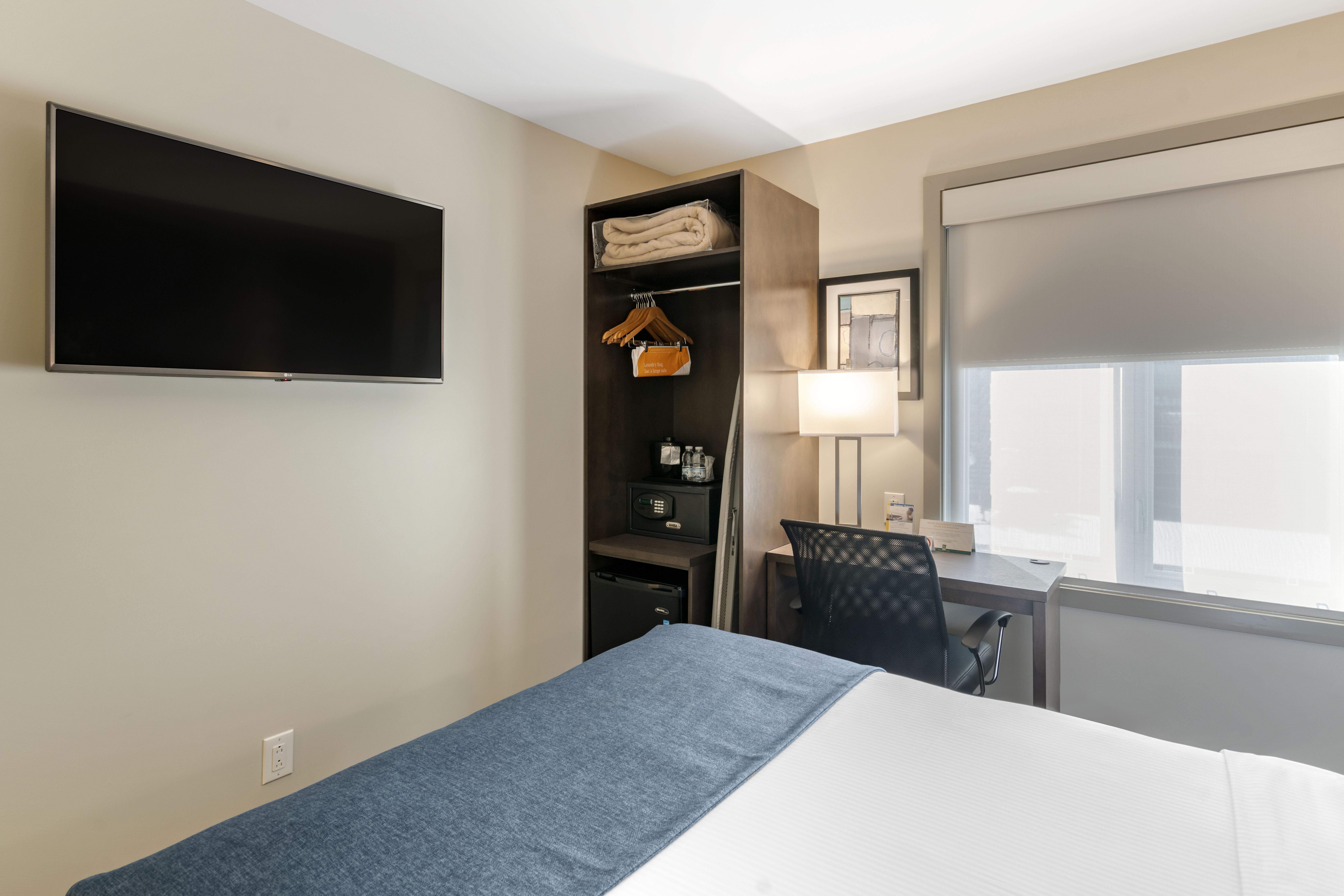 Quality Centre-ville 3* Montreal