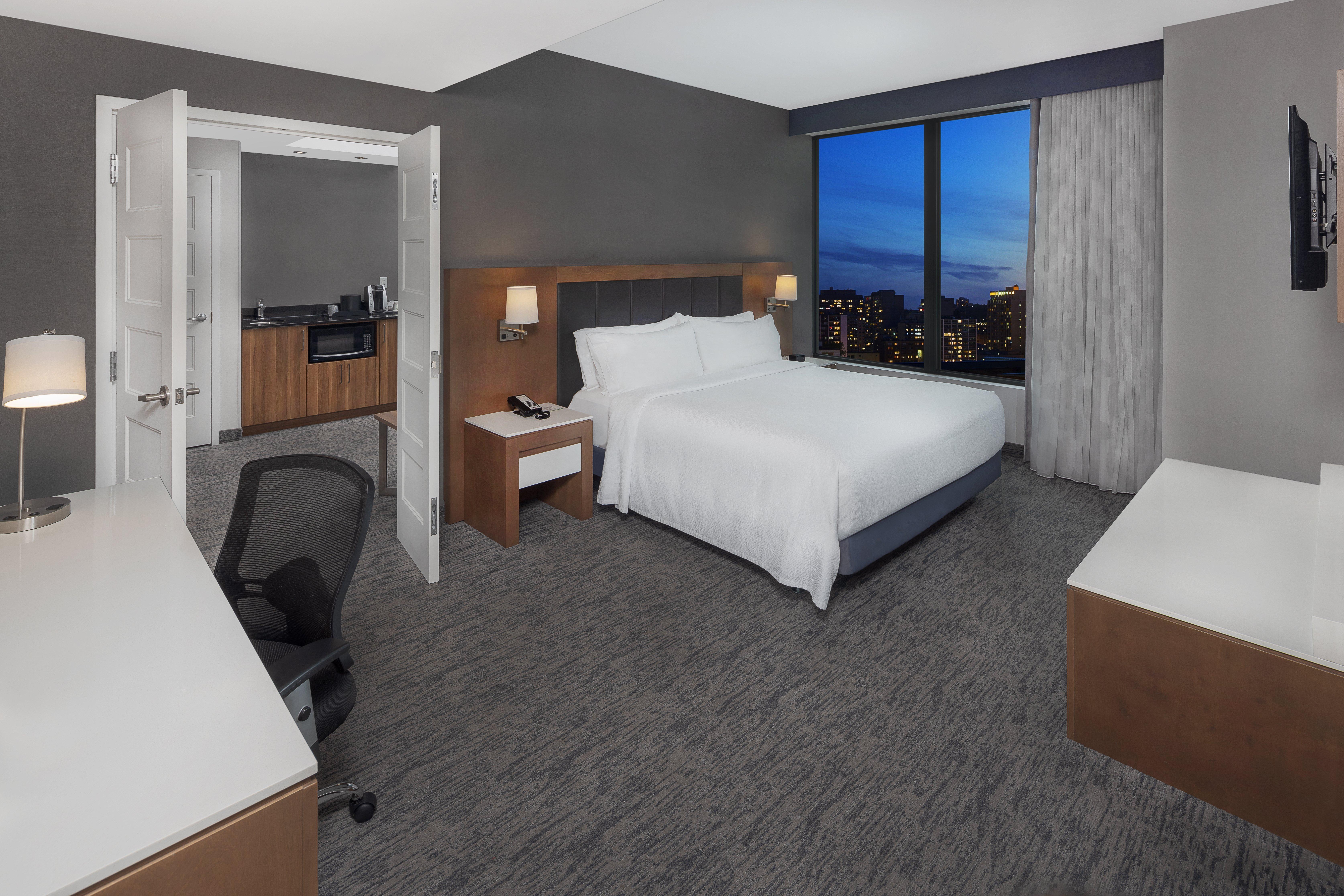 Hotel Holiday Inn Hotel & Suites - Montreal Centre-Ville Ouest By Ihg