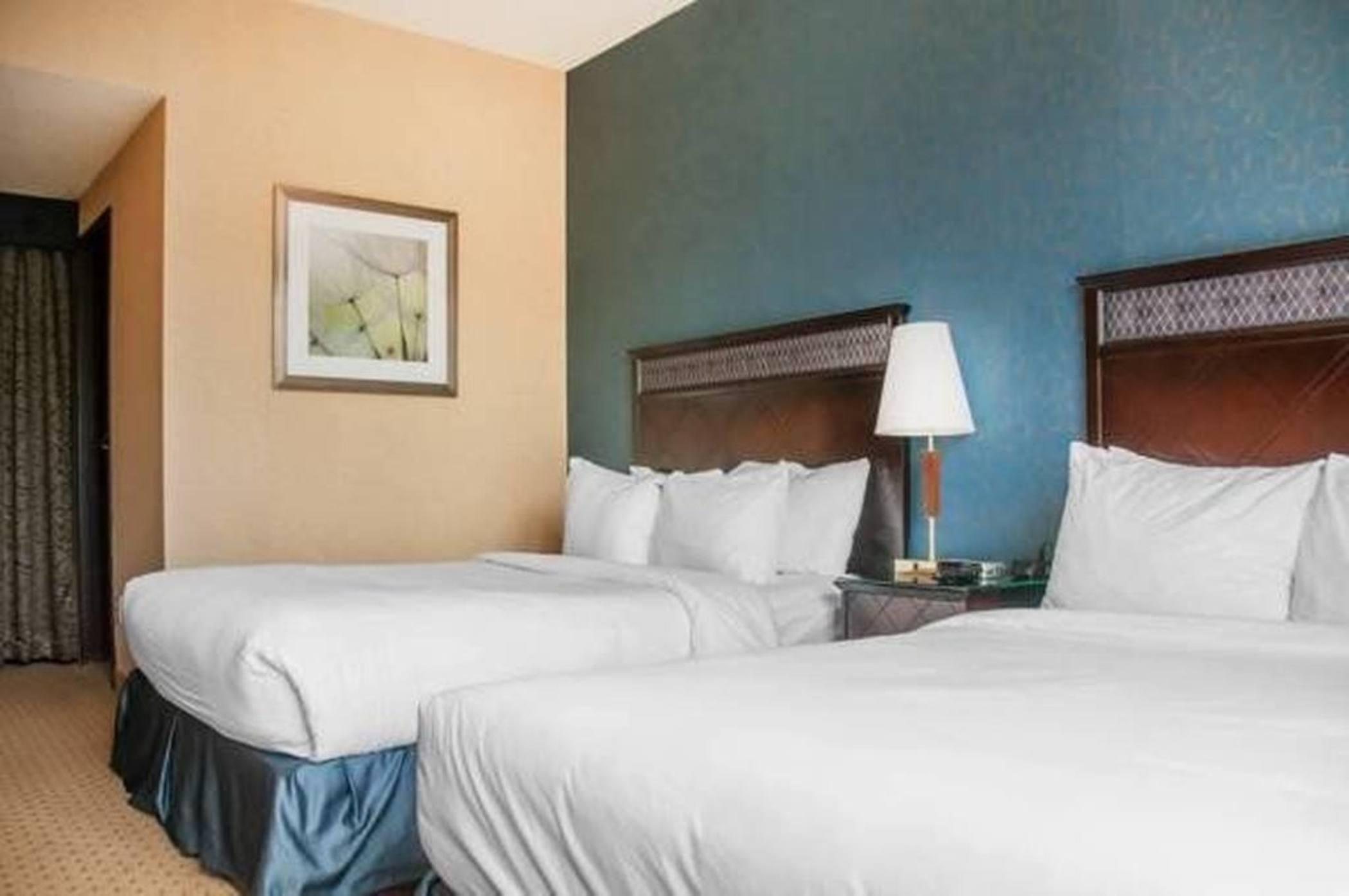 Empire 4* Montreal