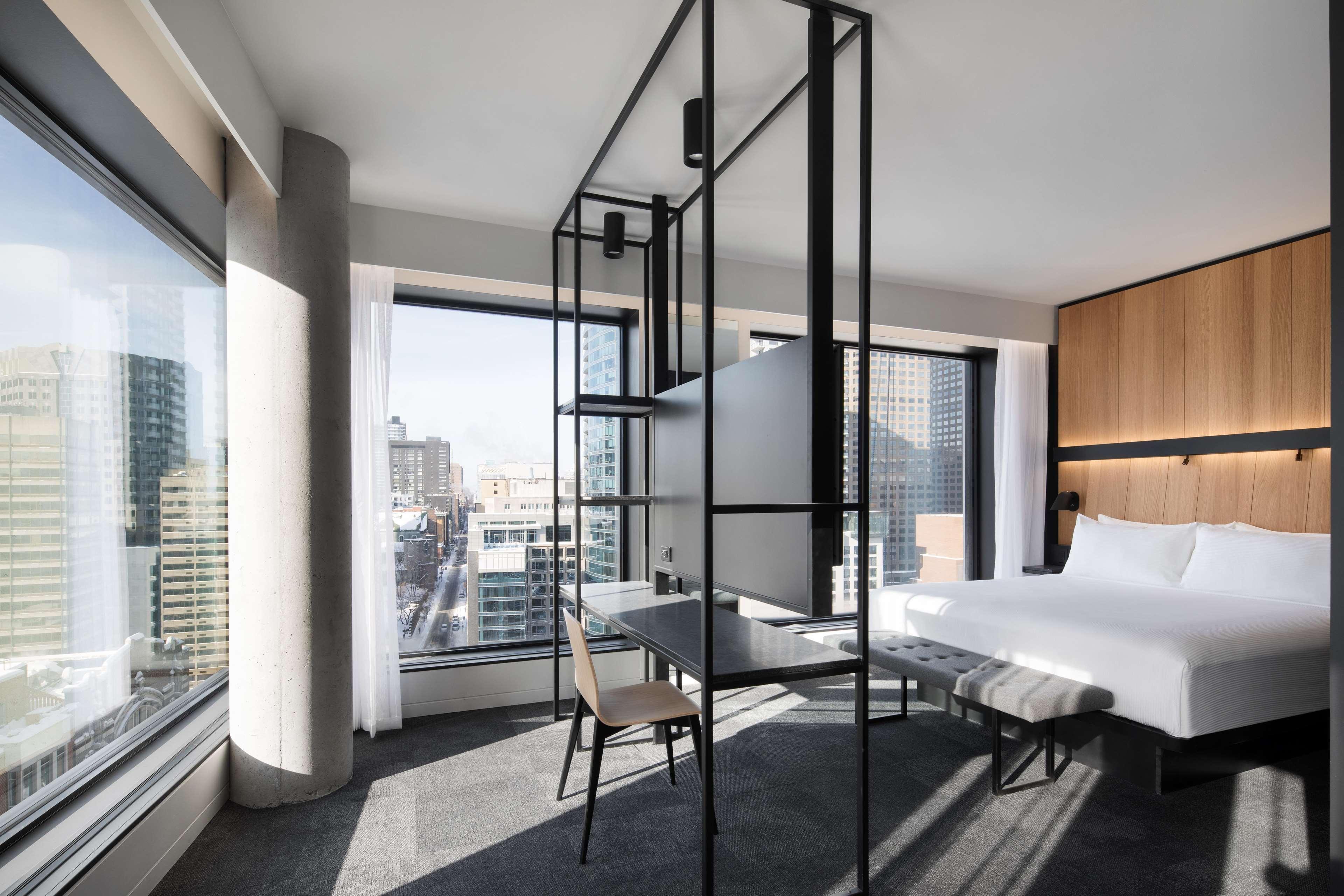 Monville Hotel