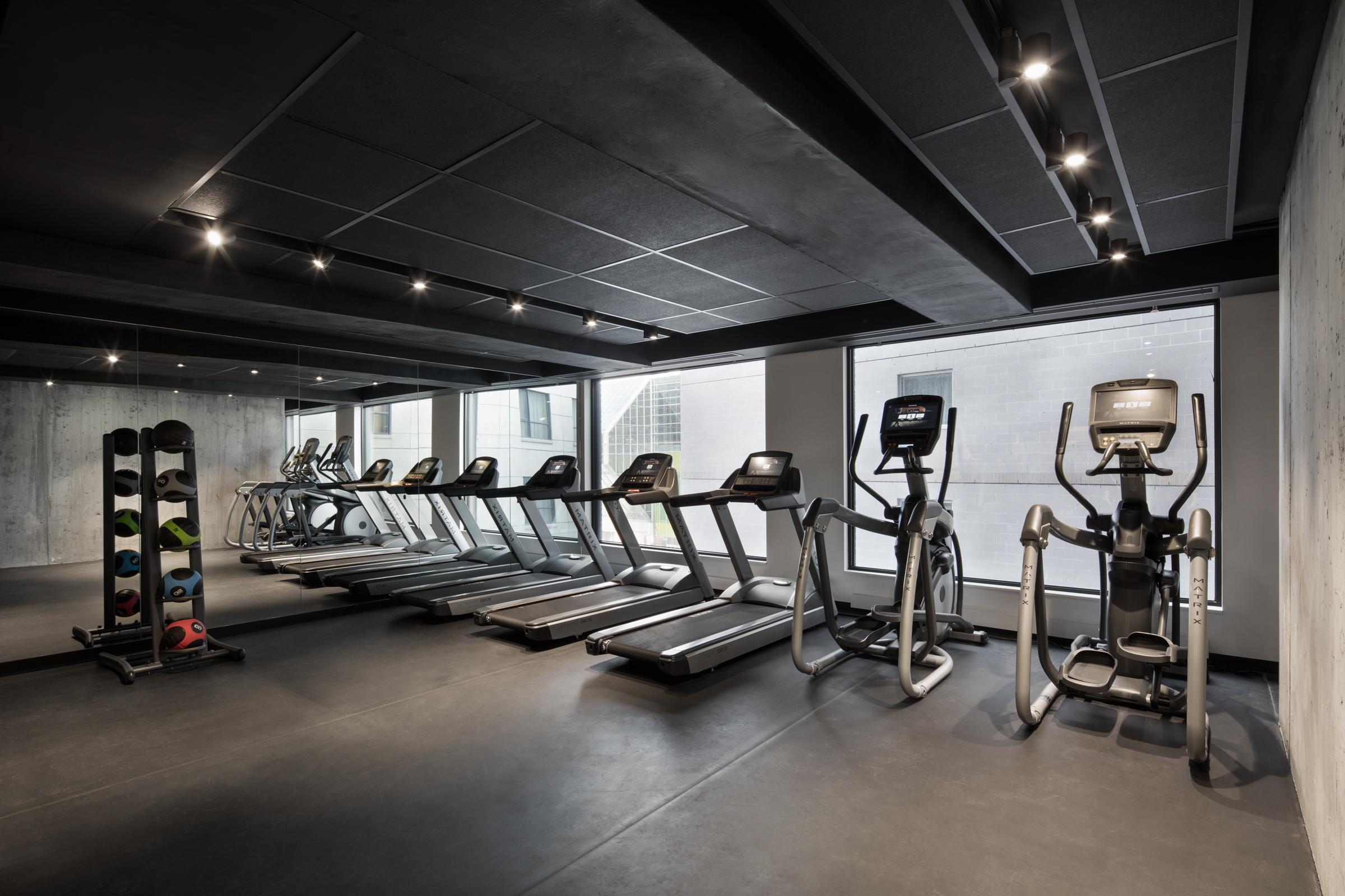 Monville 4* Montreal
