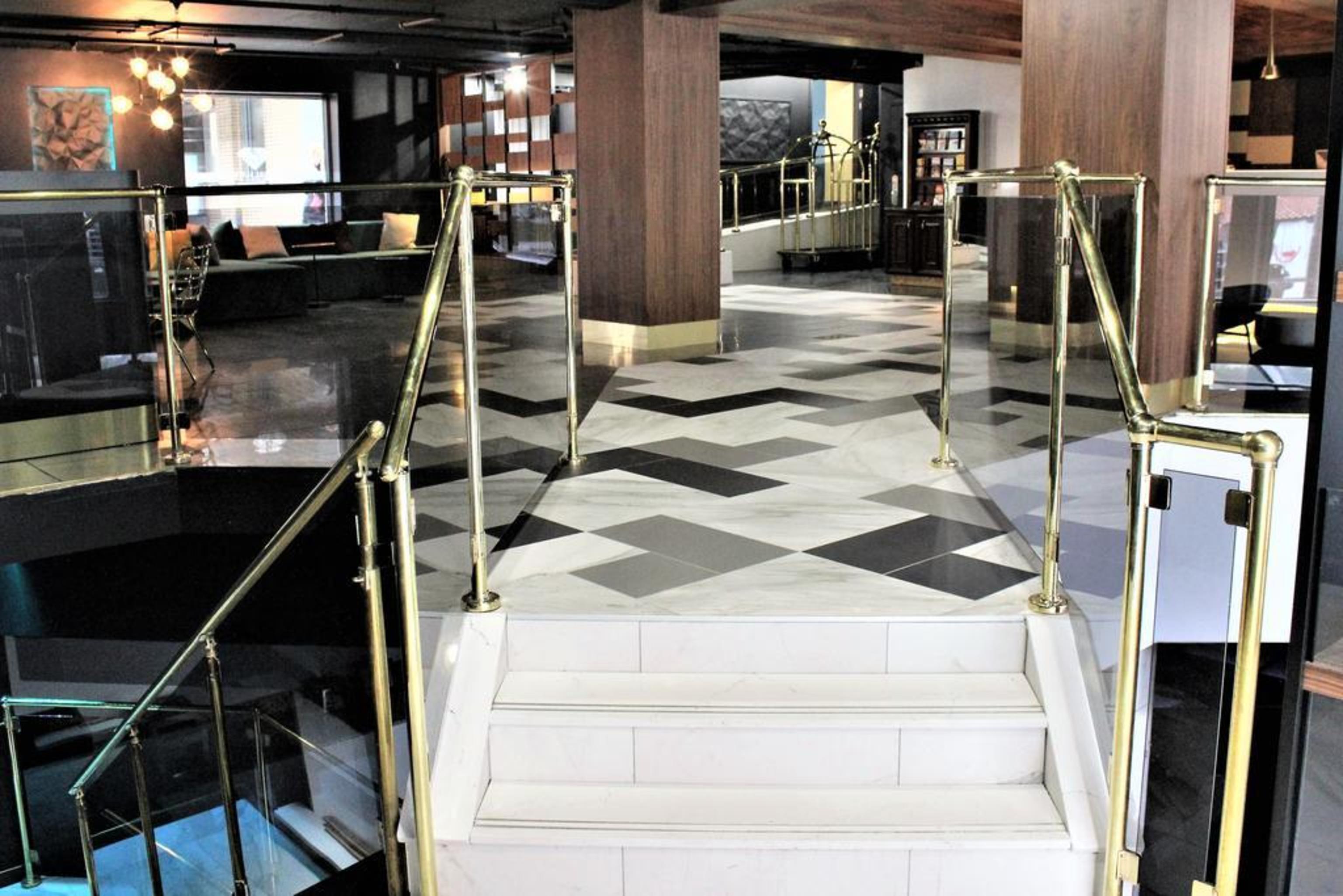 Hotel Lelux 3*