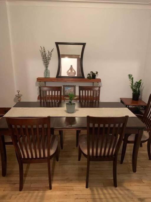 Big 3br At Olympic Stadium At Pie-ix Metro Station * Montreal