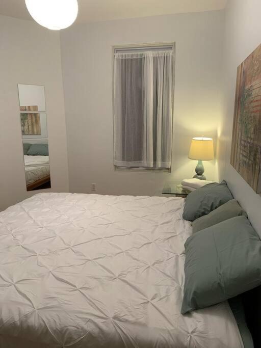 Big 3br At Olympic Stadium At Pie-ix Metro Station Apartment *