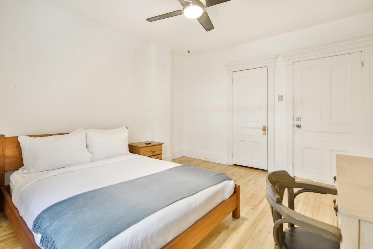Bed & Breakfast La Maison Du Mile-end