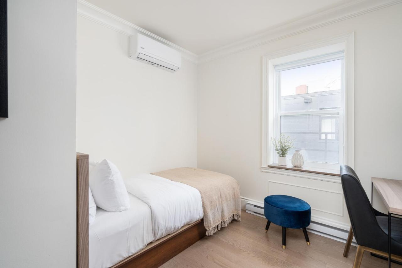 Opal Apartment
