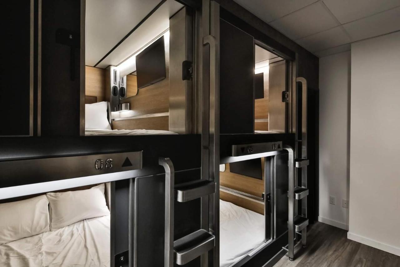 Hostel Pod *