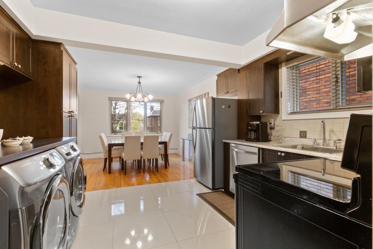 Byron 3 Chambres Apartment Montreal