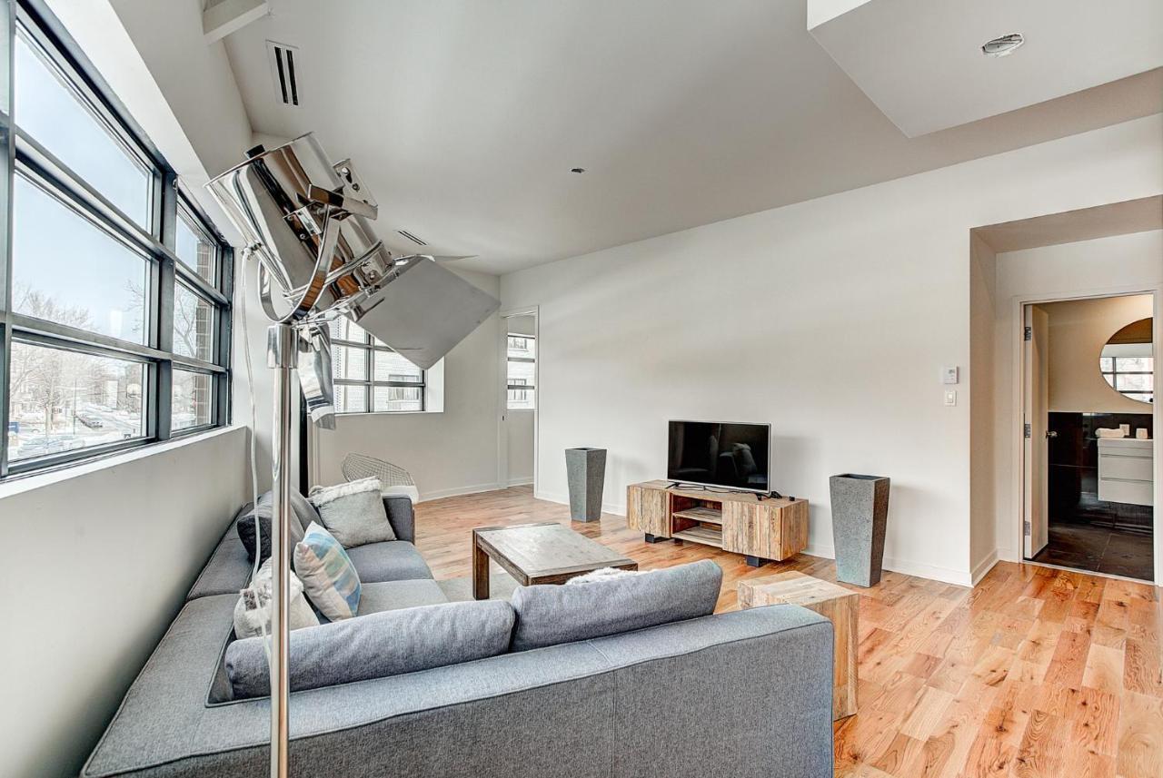 Apartment Modern In Ndg Montreal