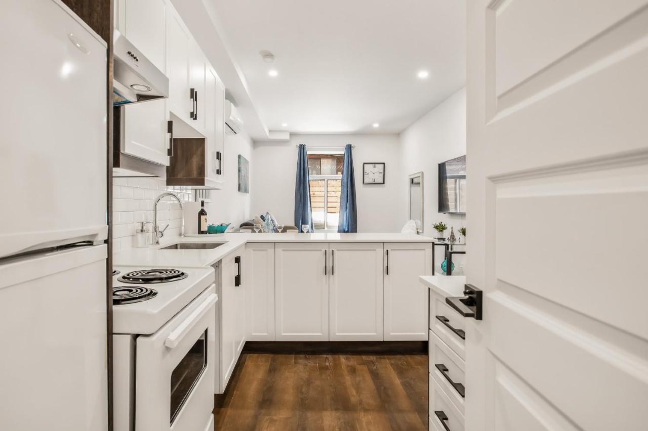 Apartment M11 Upscale Comfy Wac In Perfect Location Montreal