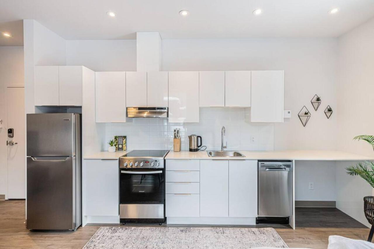 Amazing New Close To Mount Royal Le Plateau By Denstays Apartment Montreal