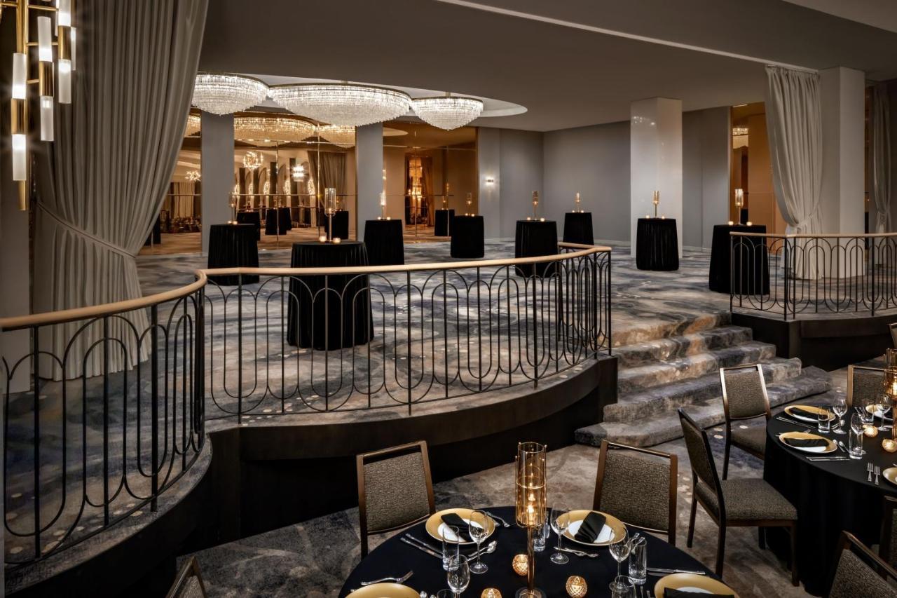 Hotel Marriott Chateau Champlain Montreal