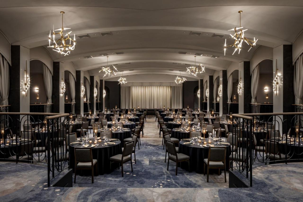 Hotel Marriott Chateau Champlain 4*