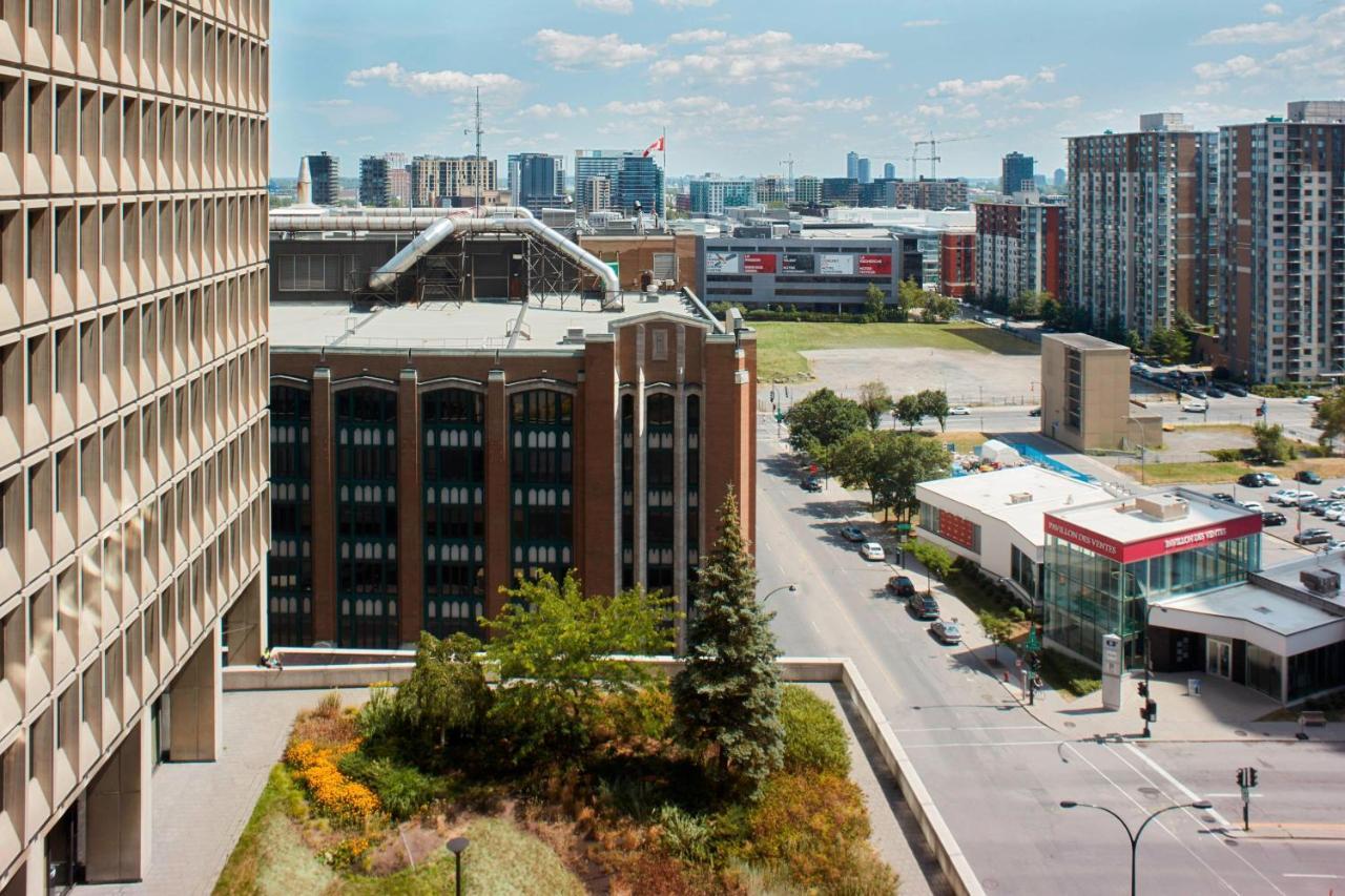 Hotel Marriott Chateau Champlain Montreal